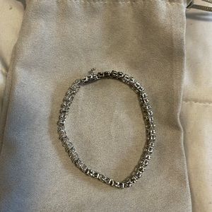 Diamond bracelet